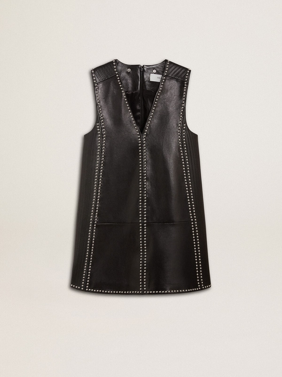 damesjurk van zwart nappaleer met studs