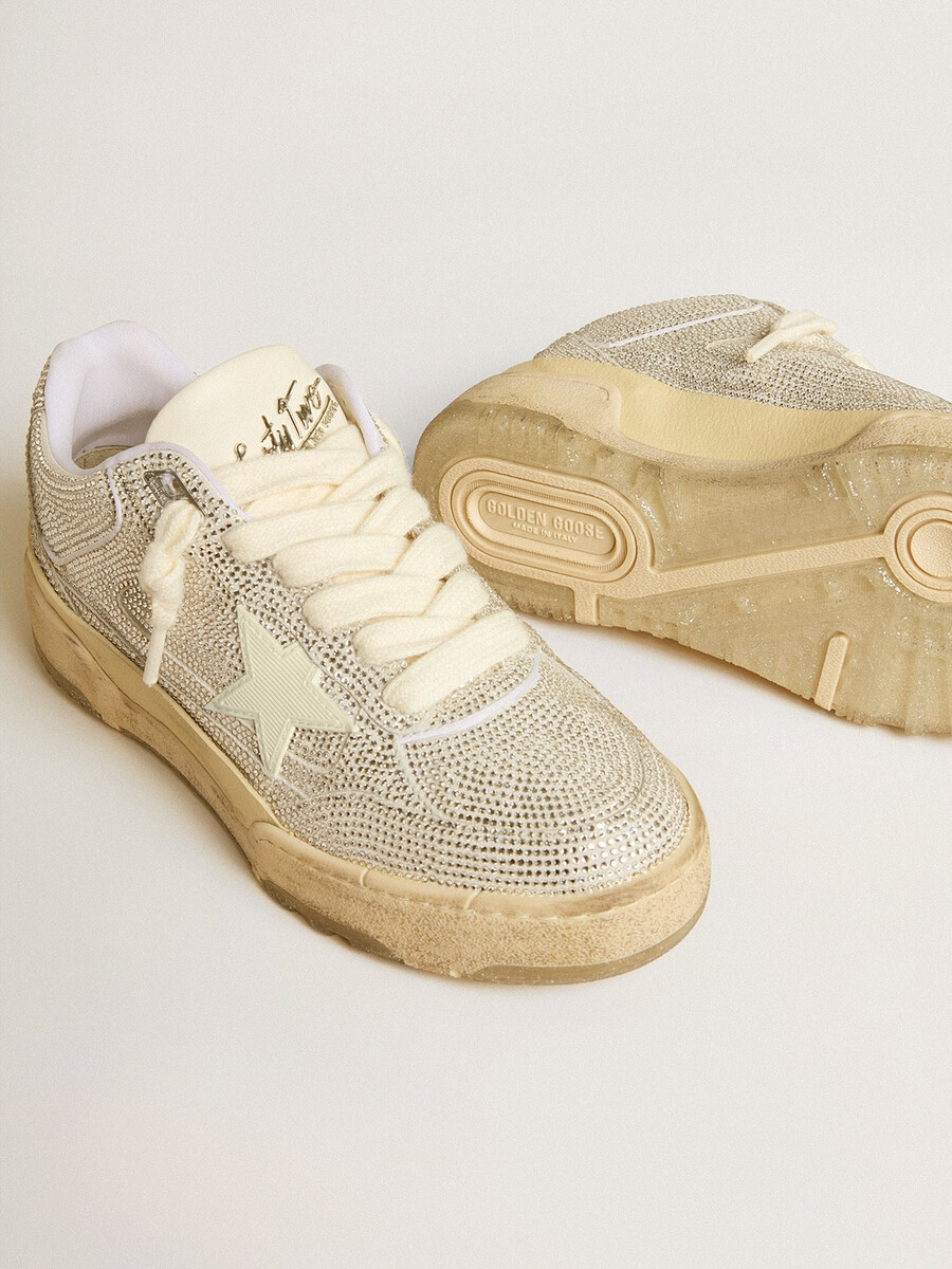 damesschoen forty2 in wit leer en swarovski-kristallen met witte ster