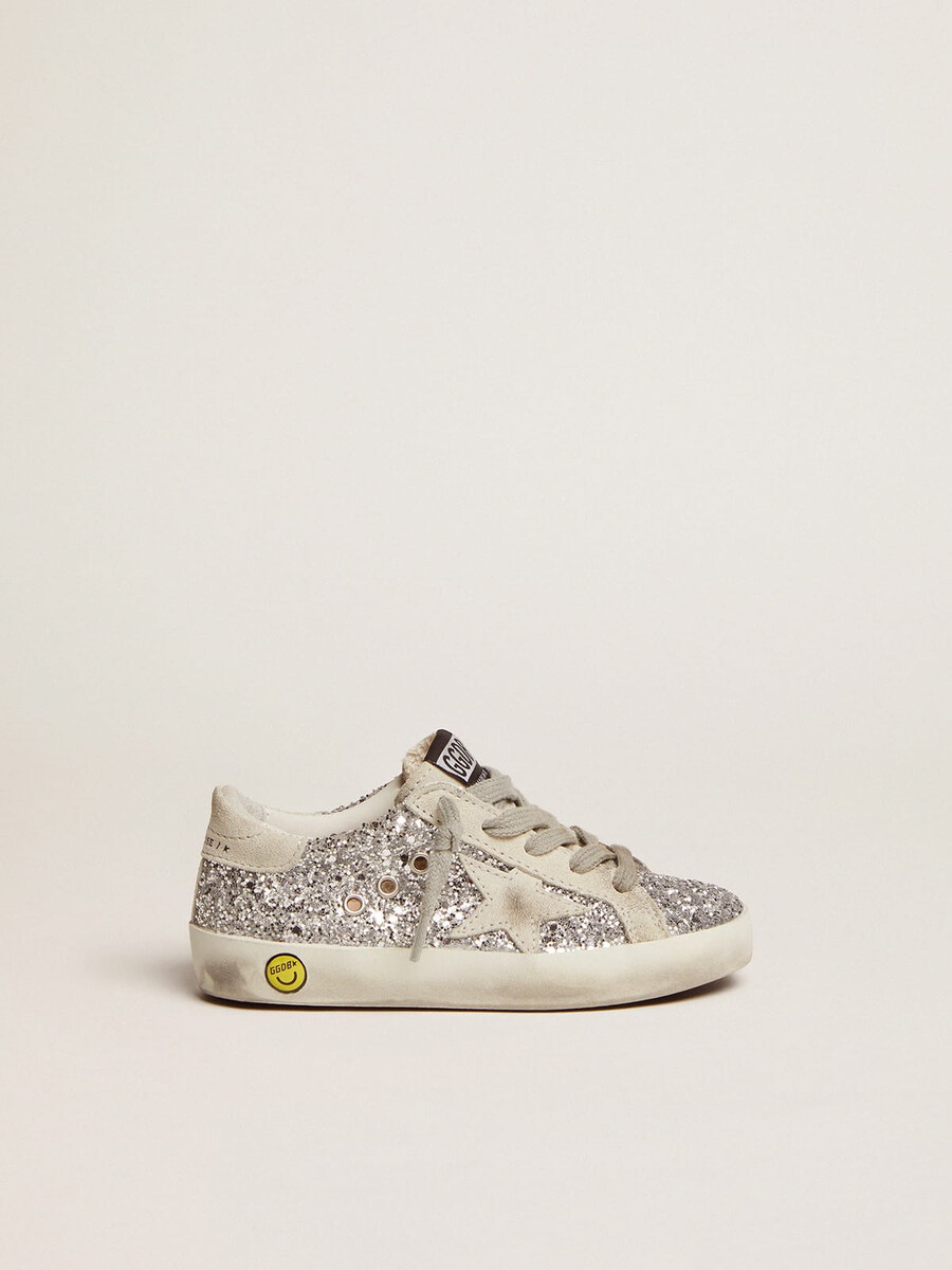 superster young met zilveren glitter