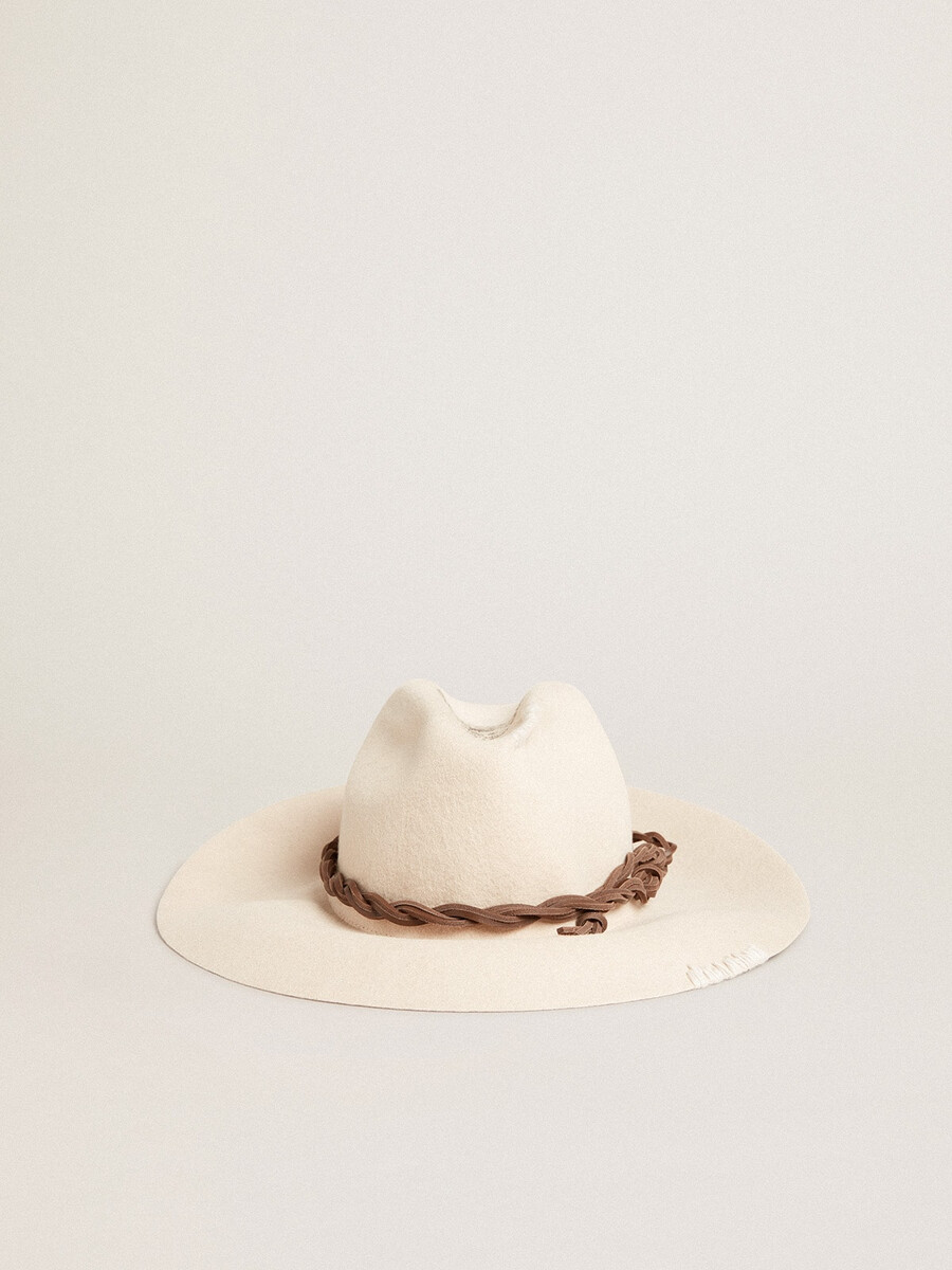 perkamentkleurige fedora hoed met leren band