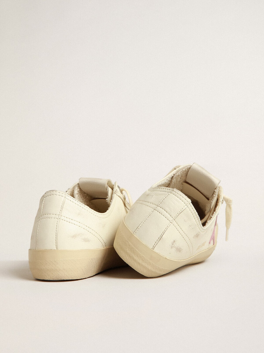 v-star in beige nappaleer met oudroze suède ster